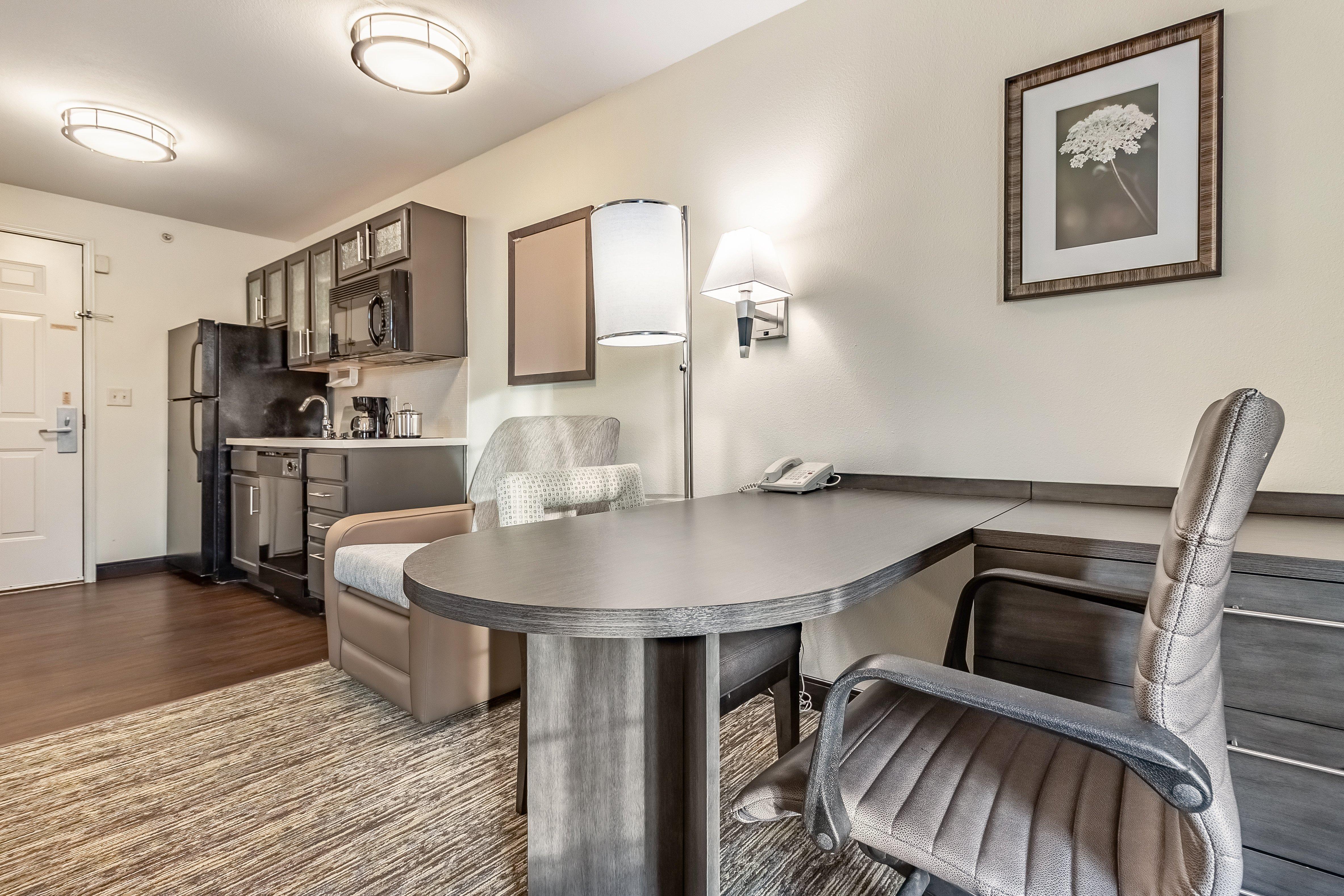 Candlewood Suites Lincoln By Ihg Exterior foto