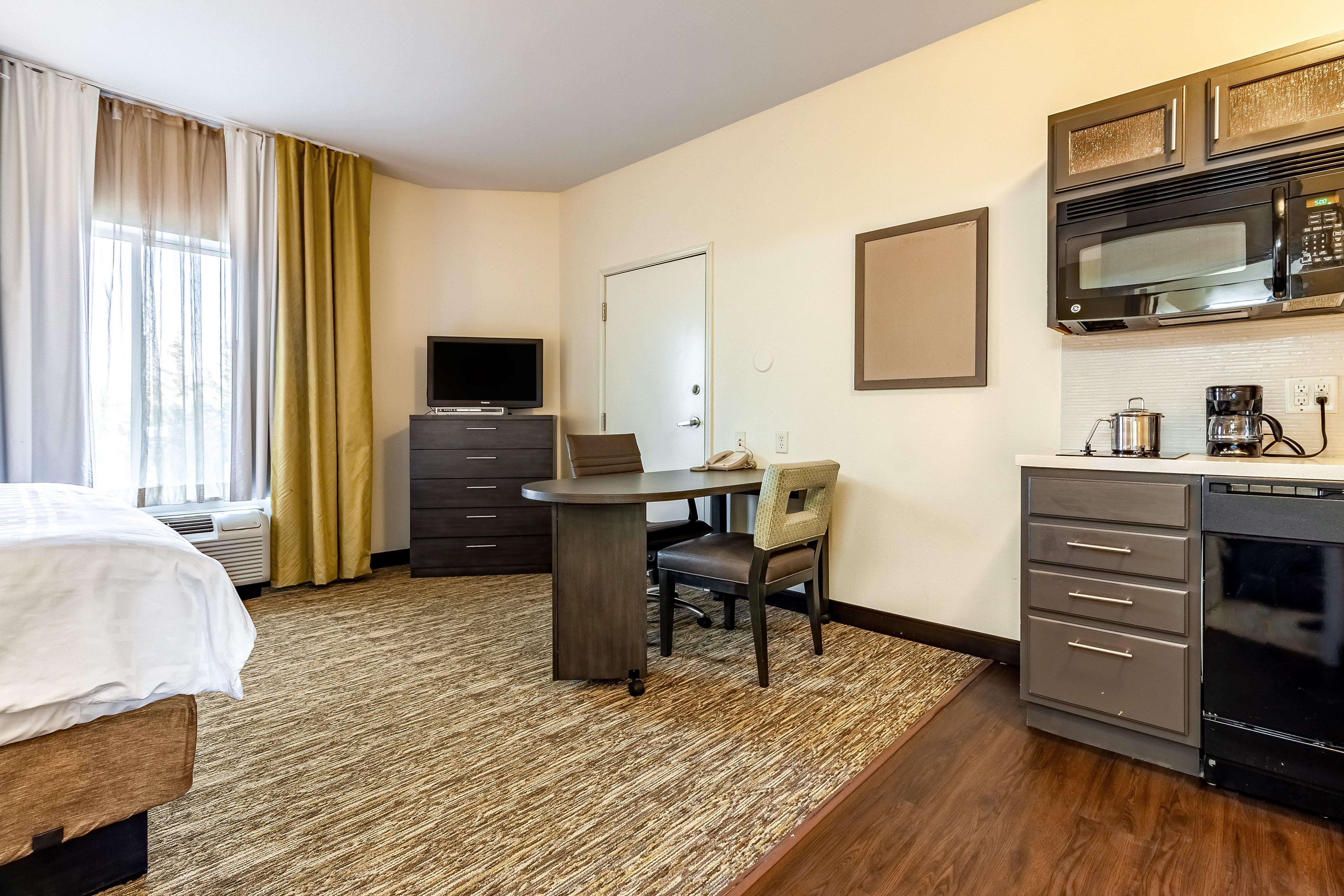 Candlewood Suites Lincoln By Ihg Exterior foto