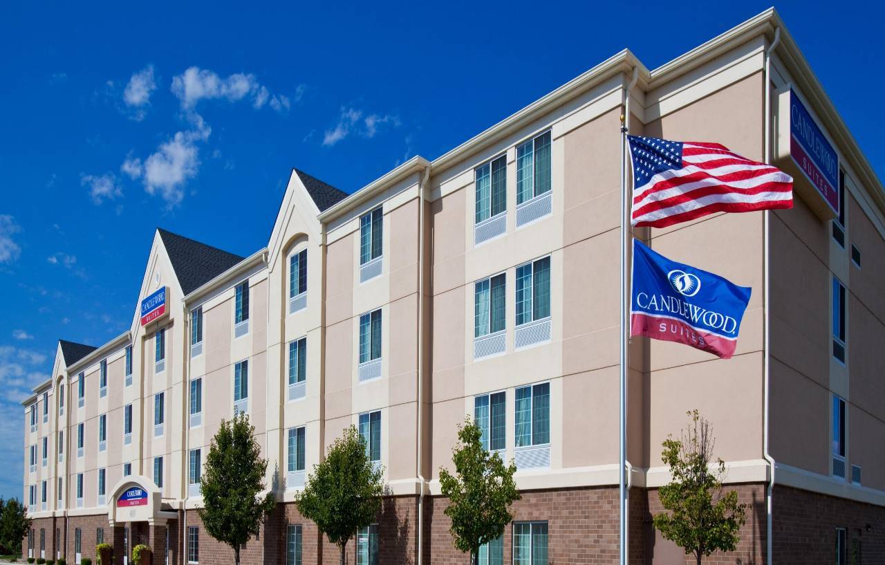 Candlewood Suites Lincoln By Ihg Exterior foto