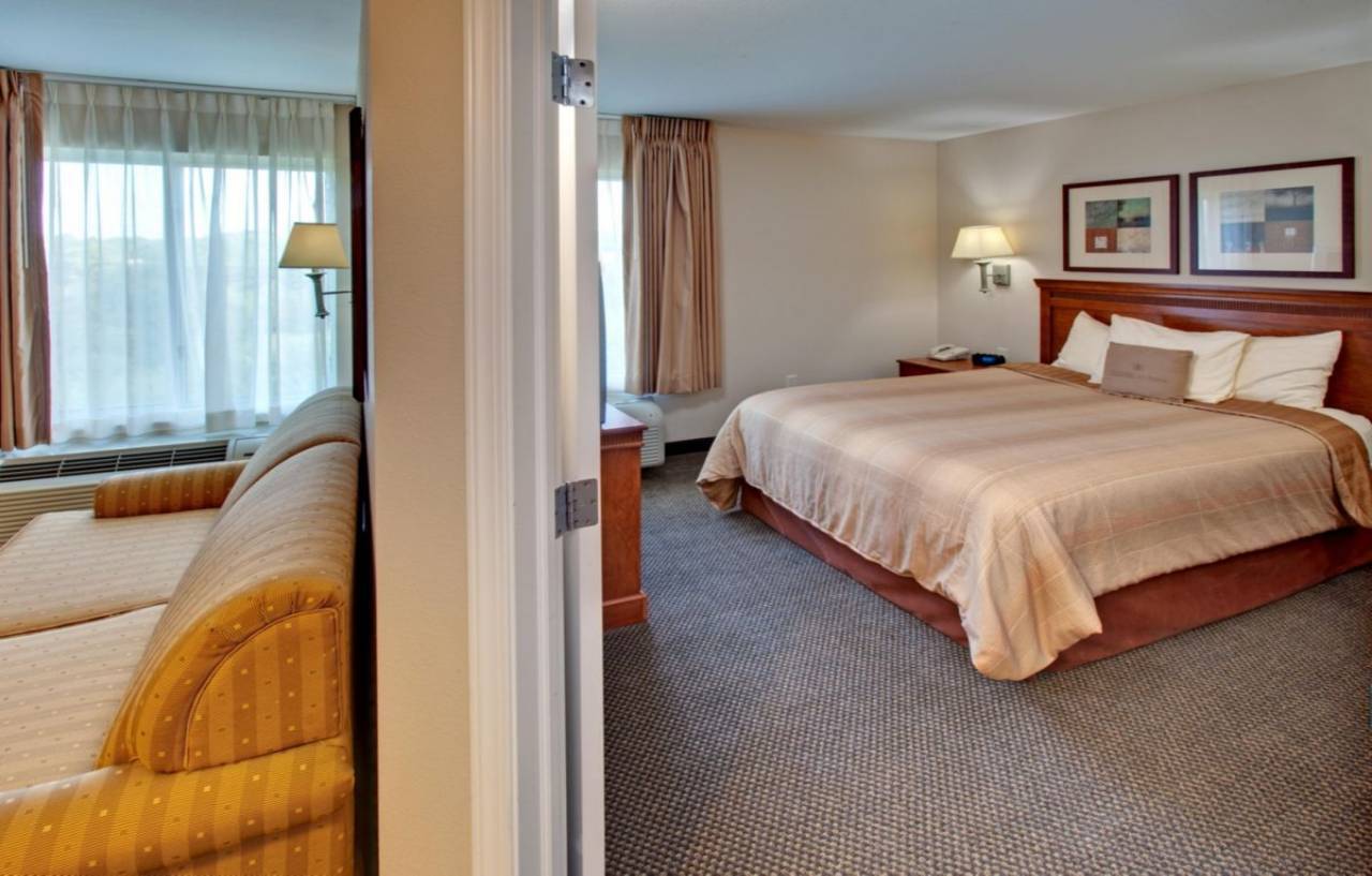 Candlewood Suites Lincoln By Ihg Exterior foto